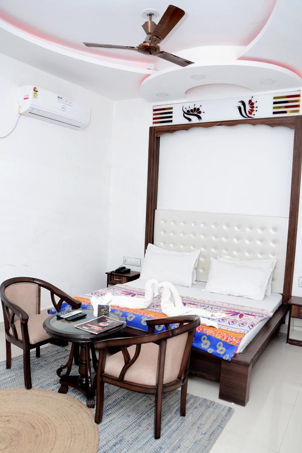 Hotel Pratap Regal Bharatpur Exterior foto